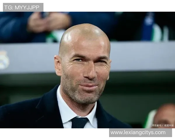 全球足球历史最强球星榜首揭秘 他的成就如何超越无数传奇球员