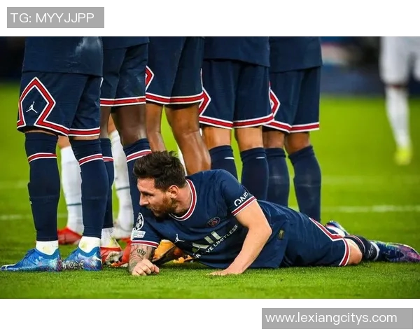 街头偶遇足球巨星瞬间让人热血沸腾的亲历与感悟