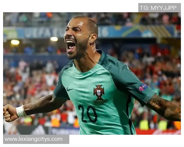 小腿肌肉发达的足球明星们：力量与速度并存的竞技天赋解析