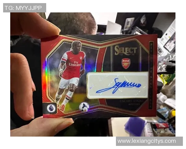 网络购买足球球星卡的最佳平台推荐及选购指南 网络购买足球球星卡的最佳平台推荐及选购指南